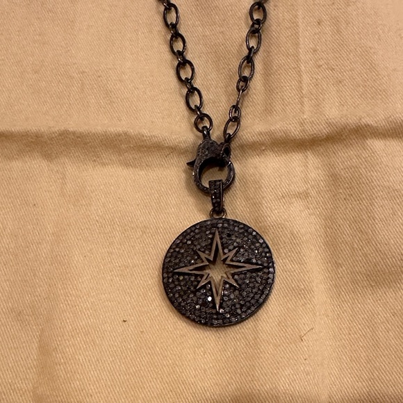 Star Pendant Necklace - Picture 2 of 4